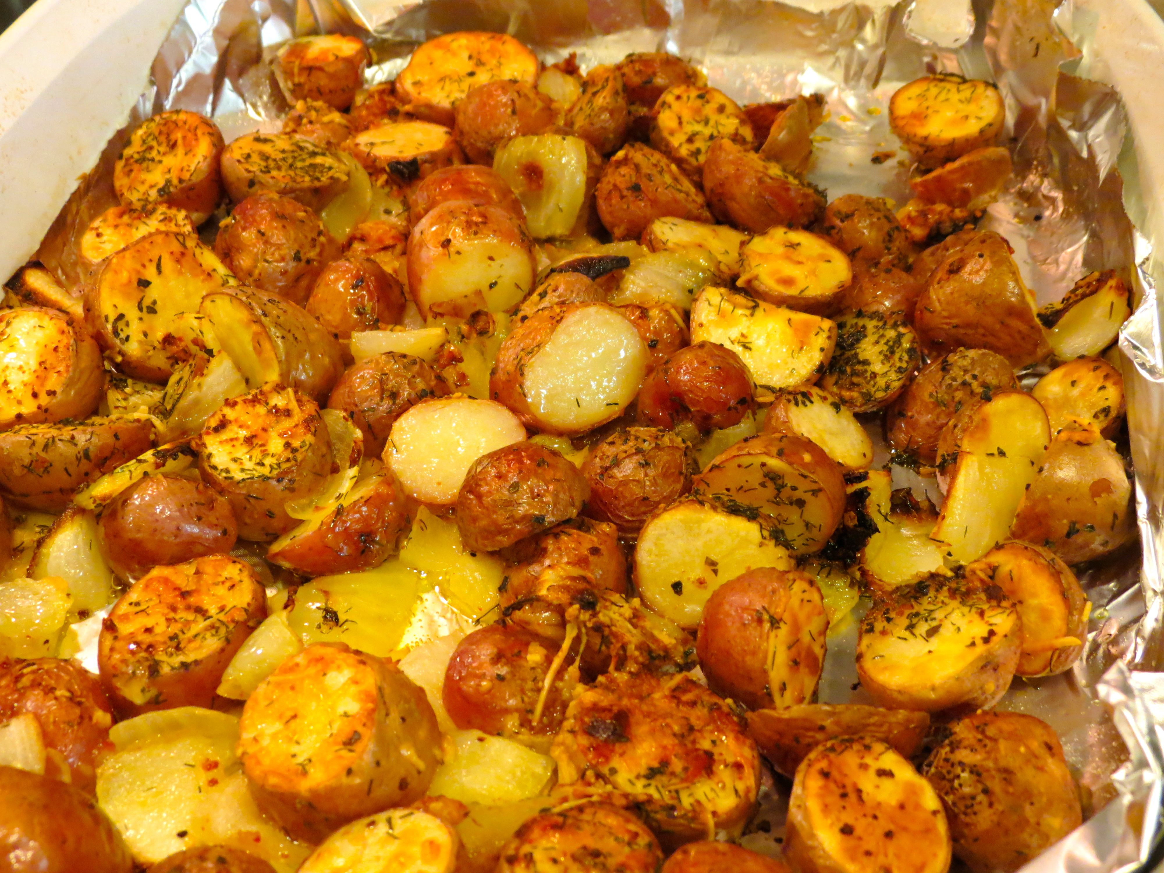 What are some easy recipes for roasted potatoes?